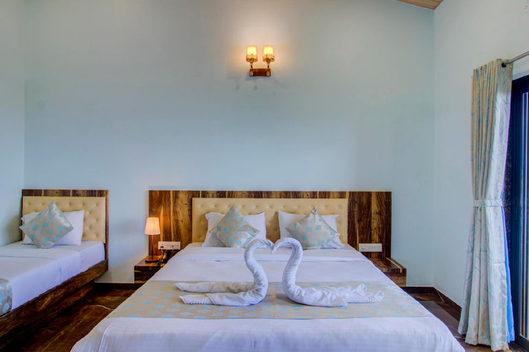 Bedroom 4, Anand Agro Resort, Satara