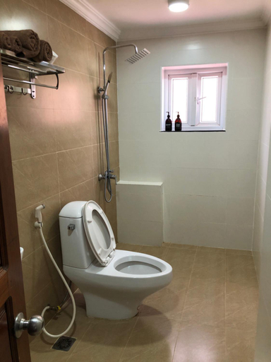 Bathroom 2, Maya  Homestay , Huế