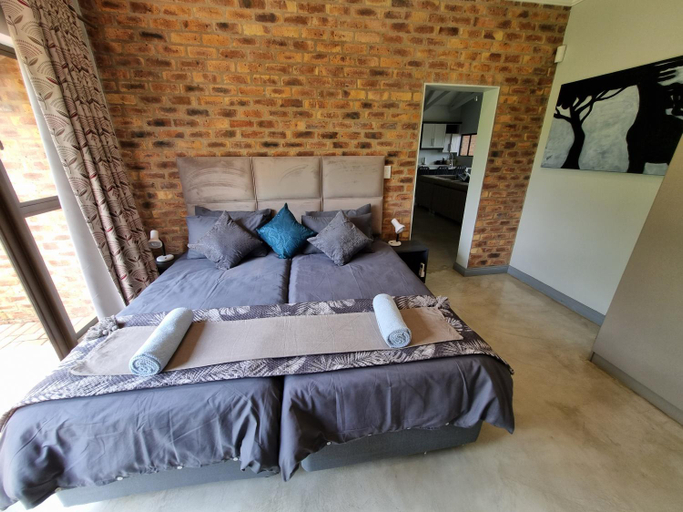 Bedroom 2, Sondela Nature Reserve & Spa Makhato Lodges, Waterberg