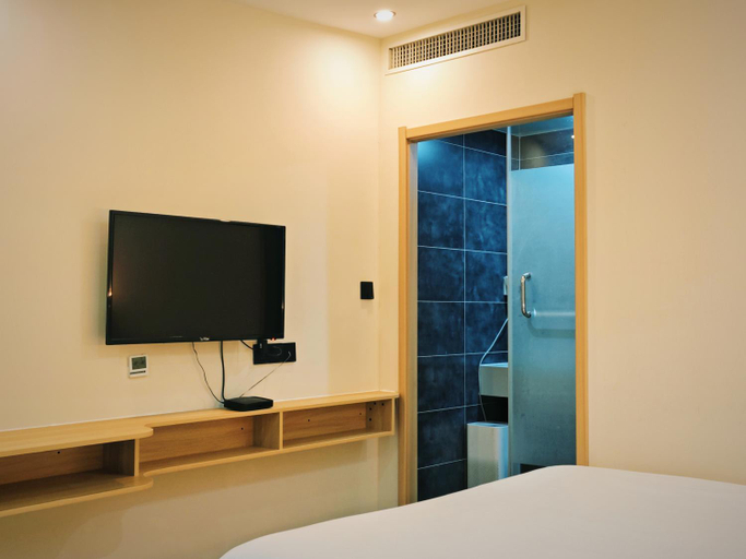 Bedroom 3, First Sight Hotel - Next to Yingtianmen Imperial City, Luoyang