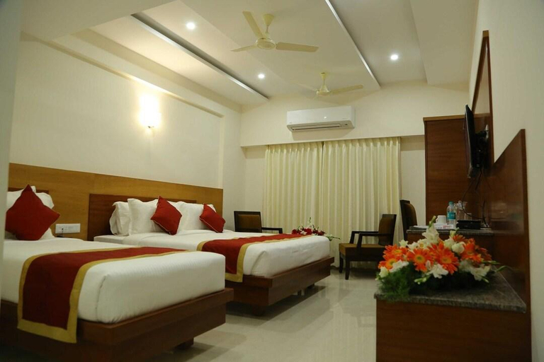 Bedroom 2, Hotel UT Elegance, Bangalore