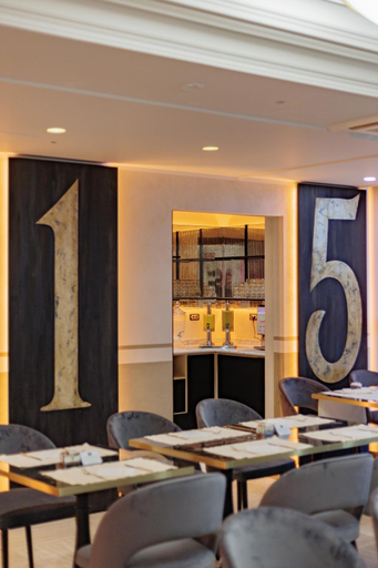 Food & Drinks 5, Just Hotel Saronno, Varese