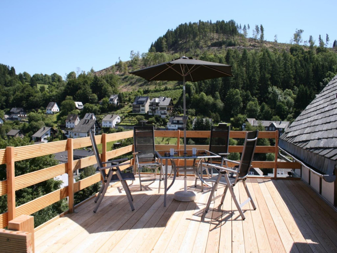 Others 3, Ferienwohnung bei Willingen mit Terrasse, Waldeck-Frankenberg