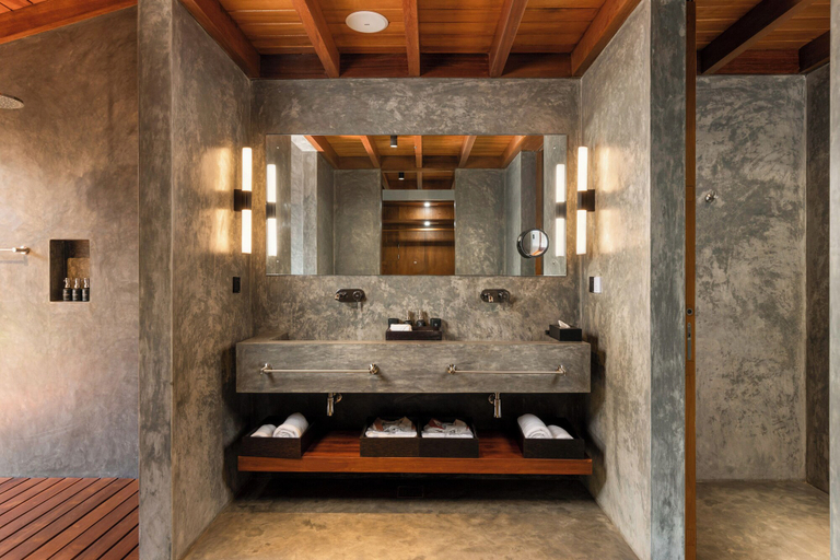 Bathroom 5, Villa Thamburu, Bentota