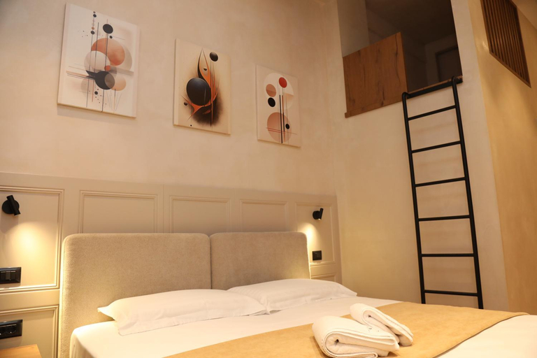 Bedroom 2, Z art Hotel, Krujës