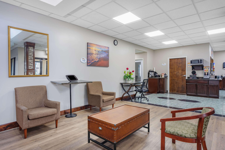 Public Area 3, Baymont by Wyndham Midway, Gadsden