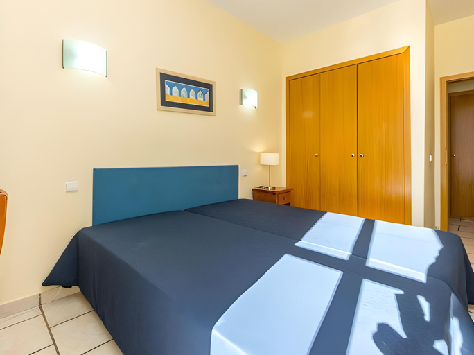 Bedroom 2, Club Ouratlantico, Albufeira