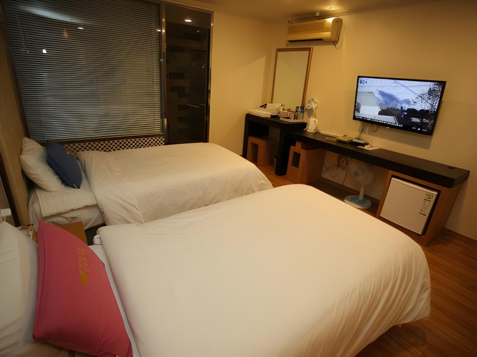 Bedroom 3, Central Hotel, Changwon