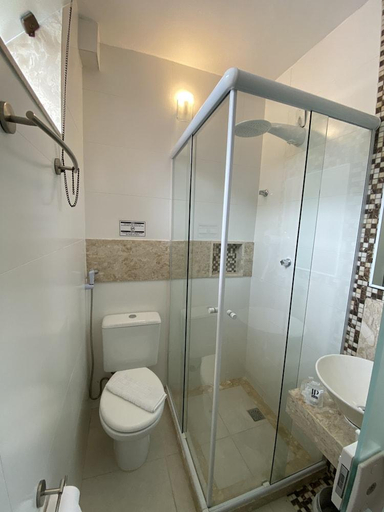 Bathroom 4, Palace Hotel, Angra dos Reis