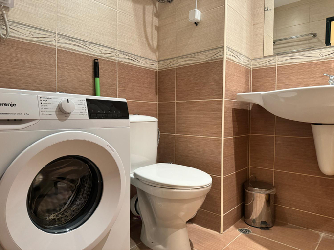 Others 3, Studios in Sveta Elena complex with mineral pool, Varna