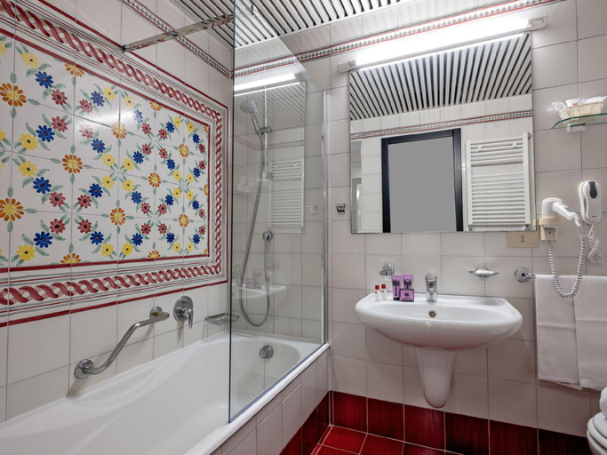 Bathroom 5, Hotel Olimpo le Terrazze, Messina