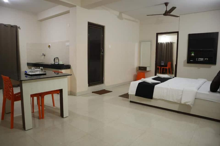 Bedroom 4, Goroomgo Grand Resort Puri, Puri