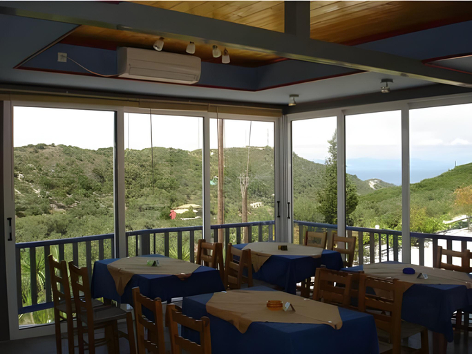 Food & Drinks 4, Politia Hotel, Ionian Islands