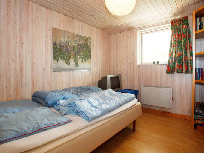 Bedroom 2, 5 Star Holiday Home in Jaegerspris, Frederikssund