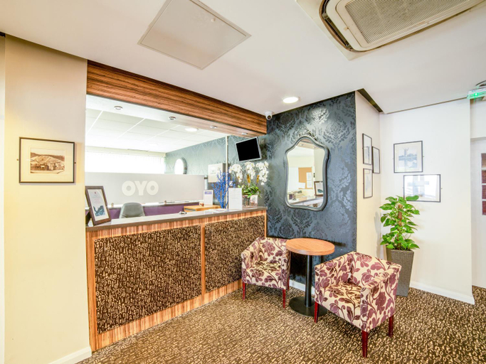 Public Area 2, The Bridge House Hotel, Surrey