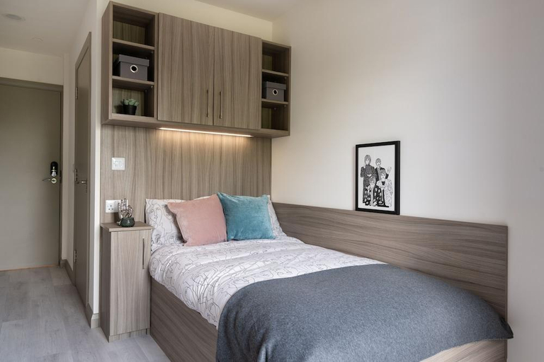 Bedroom 3, Yugo Melbourn Point