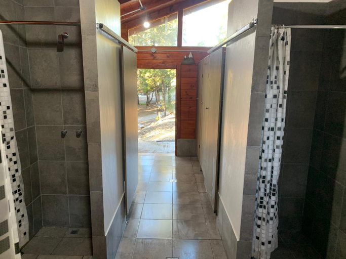 Bathroom 3, Refugio Ventana, Bariloche
