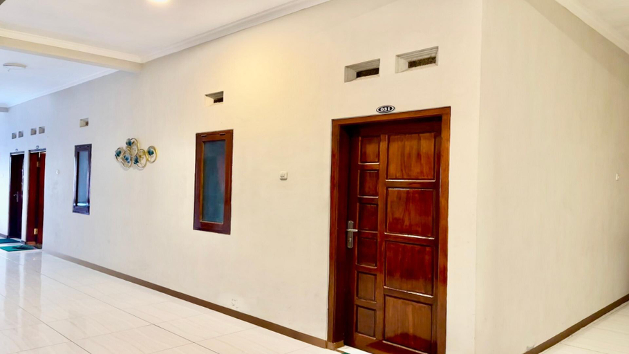 Others 3, Guest House Nusa Indah Batu Malang, Malang
