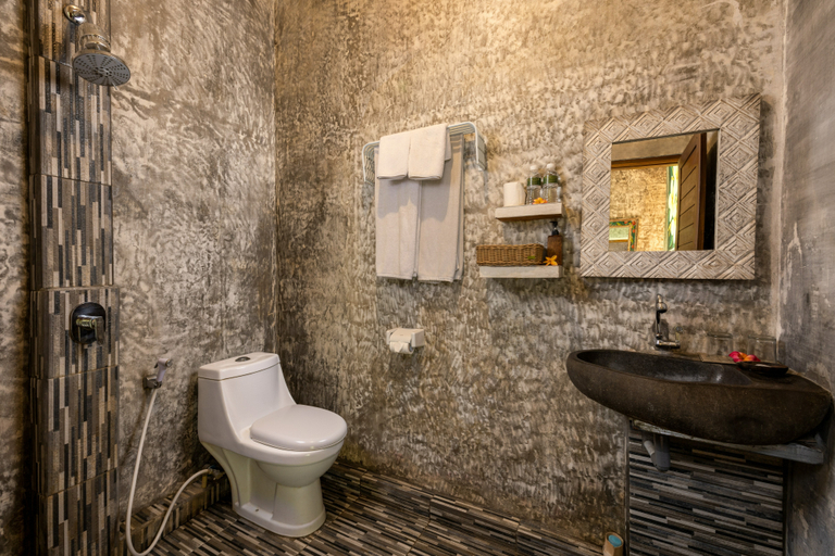 bathroom 8