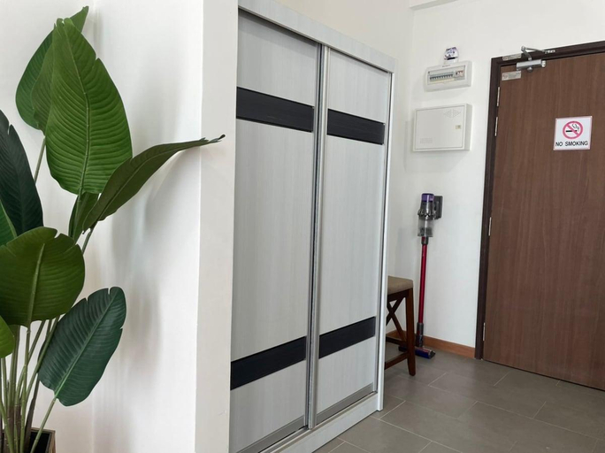 Others 2, Imperium Residence / swiss bell sea view with pool, Kuantan
