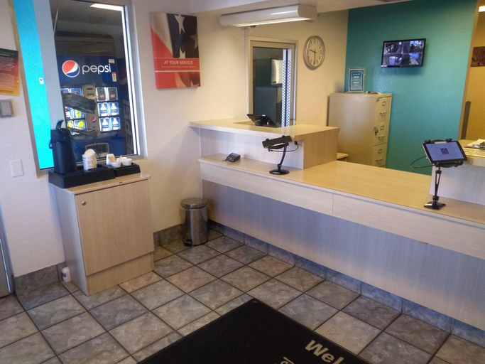 Public Area 2, Motel 6 Farmington Nm, San Juan