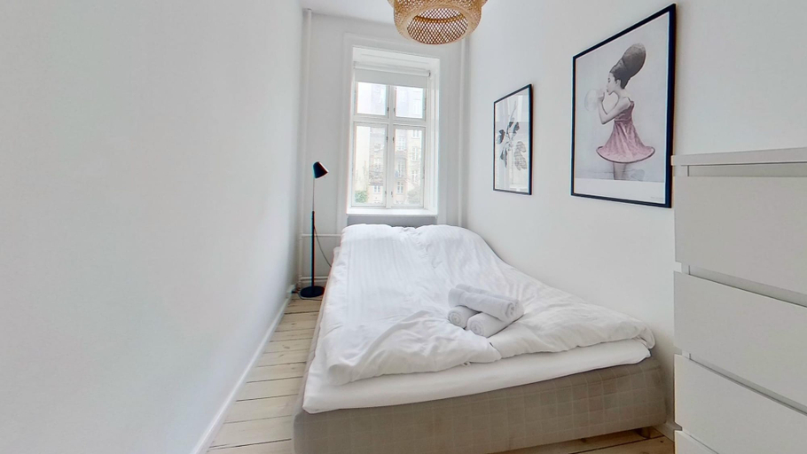 Room 3, Charming 1-bed in Great Frederiksberg Location, Frederiksberg
