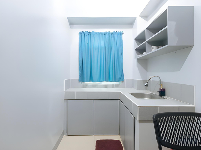 Others 5, Budget Backpackers Transient House near NAIA by RedDoorz, Pasay City