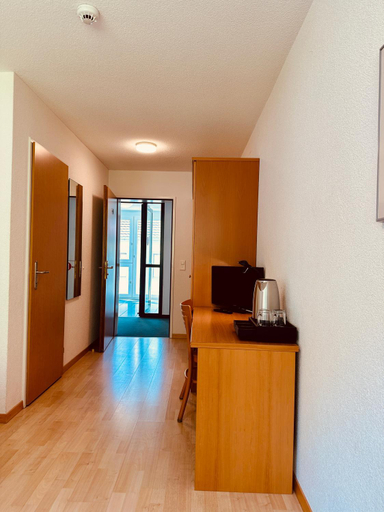 Others 5, Hotel Rebstock Meiringen, Oberhasli
