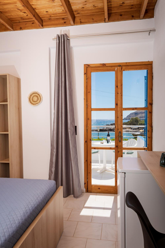 Bedroom 2, Finikas Resort Sfakia - Seaside Rooms, Crete
