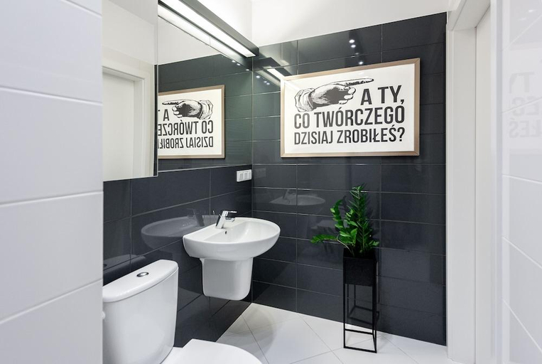 Bathroom 3, apartamenty-wroc Kurkowa 14, Środa Śląska