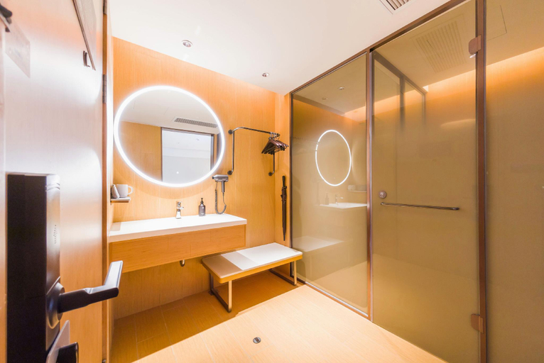 Bathroom 4, JI Hotel Shanghai Changcheng Building, Shanghai