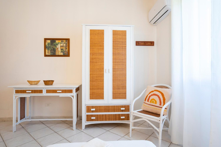 Bedroom, Ninea Panoramic Family Apartments - large pool with sea view, Vibo Valentia