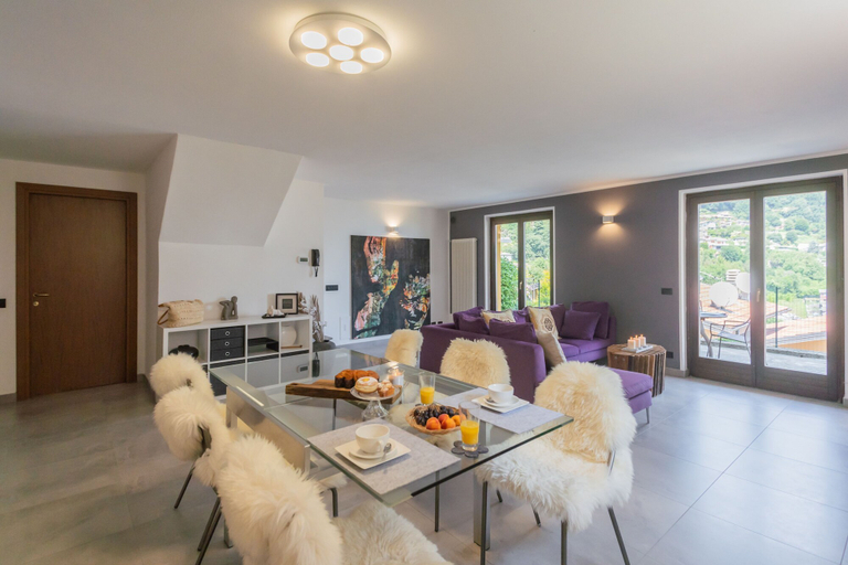 Room 4, Harmony on the Lake in Argegno, Como