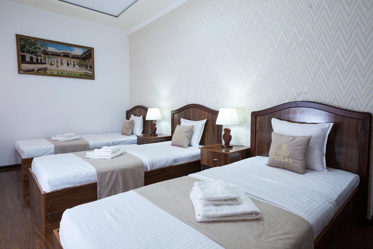 Bedroom 3, Hotel Atlas, Buxoro