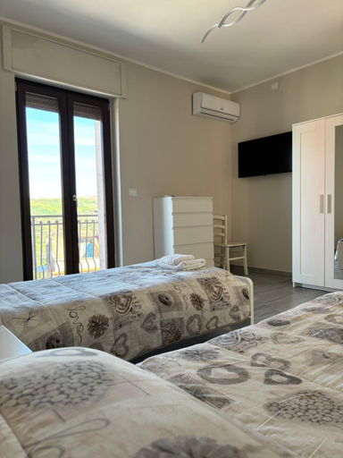 Bedroom 2, Borgo Albergo Vulturis, Potenza