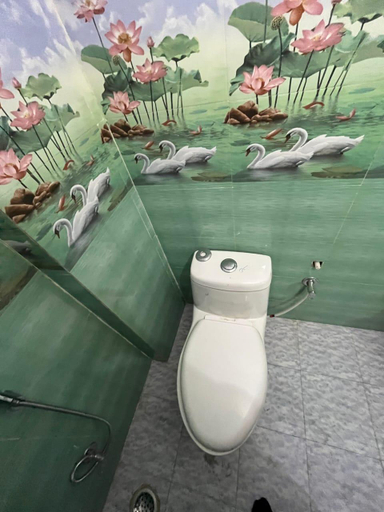 Bathroom, SKV Sharma ji home stay, Varanasi