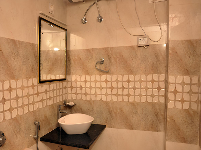 Bathroom 4, Hotel Green View, Udaipur
