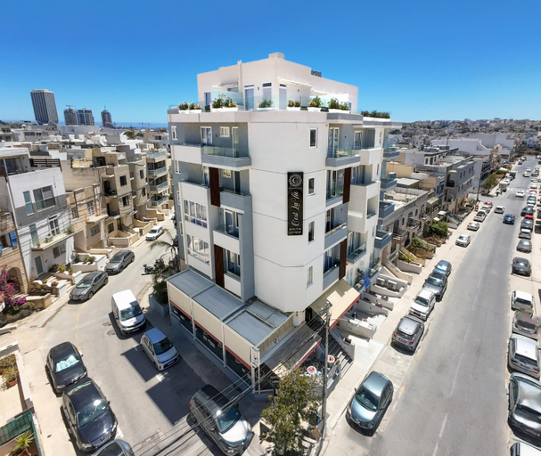 Exterior & Views, C'est La Vie Boutik Swieqi