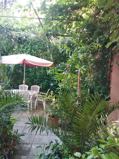 Others 4, Villa Stanivukovic