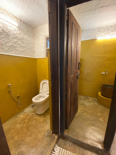 Bathroom 3, T Stop Homestay, Kodagu