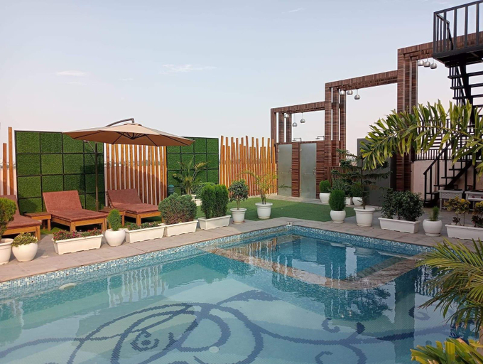 Sport & Beauty 2, Prime Land Varanasi, Varanasi
