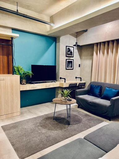 2, Cozy Spacious;Pet Friendly Unit w/Netflix+Pool+Gym, Quezon City