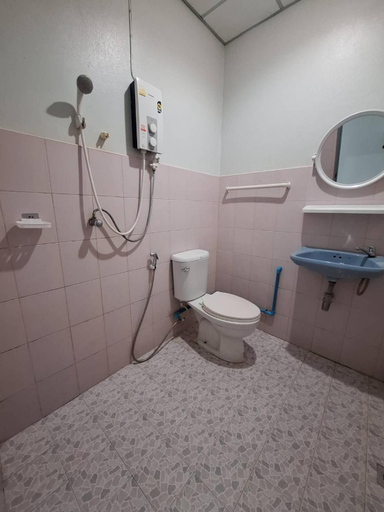 Bathroom 3, Thongsuwan Resort, Tha Mai