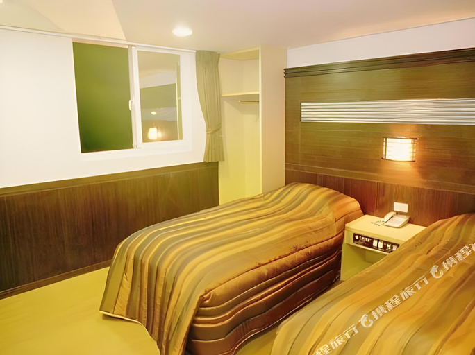 Bedroom 2, Ho Fong Villa Hotel, Chiayi County