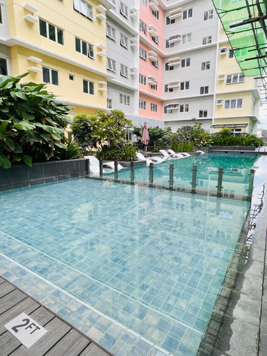 Swimming pool, Comfy studio room, Bacolod City