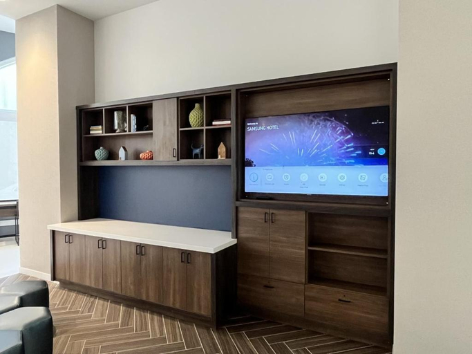 Bedroom 4, Home2 Suites by Hilton St. Louis Downtown, Saint Louis