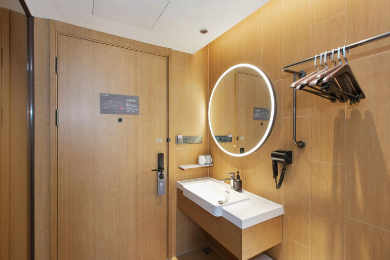 Bathroom 4, Ji Hotel Xiamen Egret Island Park, Xiamen