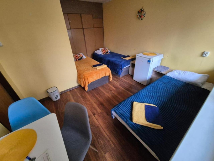 Others 4, Travel House Wroclaw, Środa Śląska
