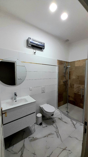 Bathroom 2, les Demeures de Thau, Hérault