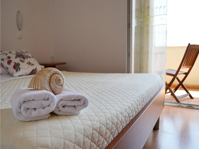 Bedroom 3, Sea-View Retreat in Celina, Omiš